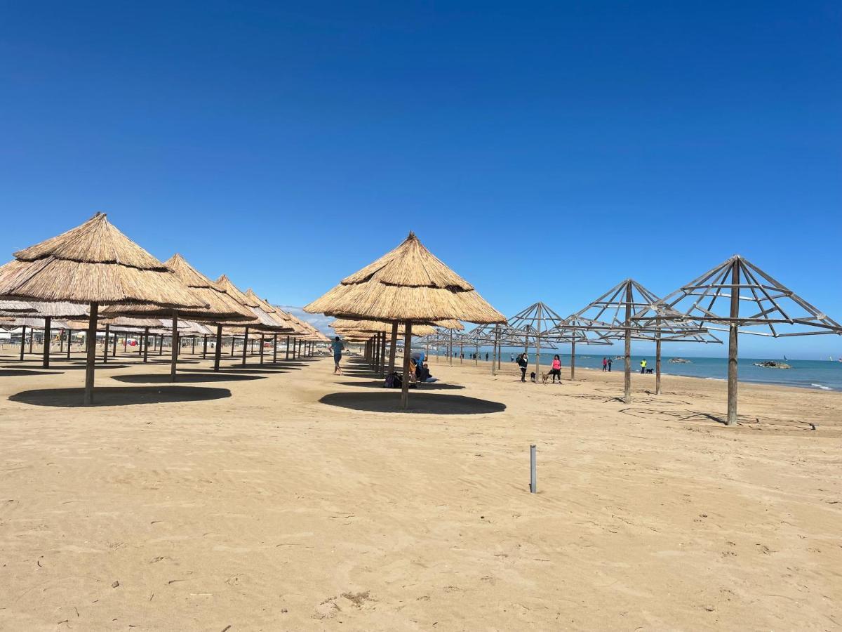 פסקרה Le Ortensie In Centro E Vicino Al Mare מראה חיצוני תמונה